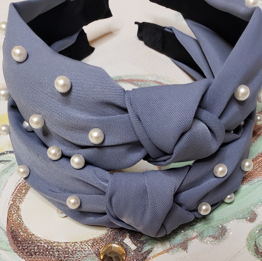 Headband With Pearls